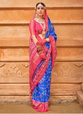 Absorbing Patola Print Ceremonial Classic Saree