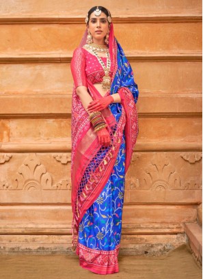 Absorbing Patola Print Ceremonial Classic Saree