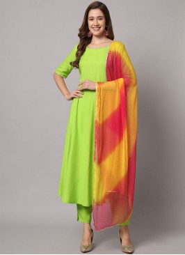 Aristocratic Rayon Plain Salwar Suit