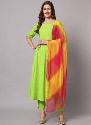 Aristocratic Rayon Plain Salwar Suit