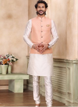 Attractive Peach Banarasi Jaquard silk with chudid