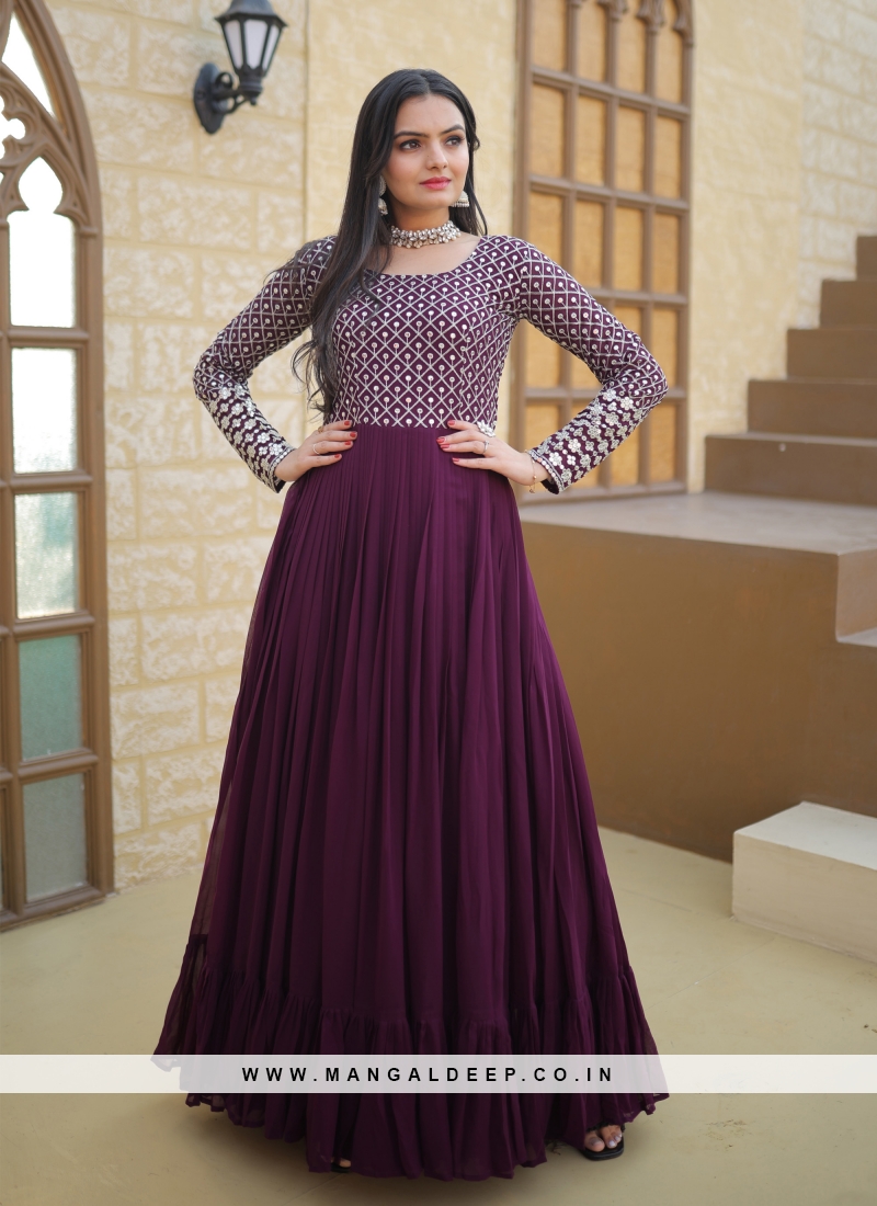 Buy Cream Georgette Gown Bigflower at Rs. 600 online from Surati Fabric Gown  : CBIGFLOWER