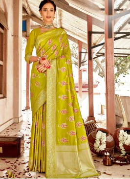 Banarasi Silk Saree In Green