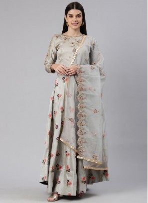 Baronial Embroidered Banarasi Jacquard Gown 