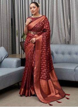 Beauteous Weaving Maroon Classic Saree