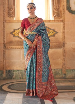 Beauteous Weaving Trendy Saree