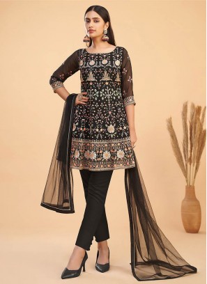 Black Color Georgette Thread Embroidered Suit