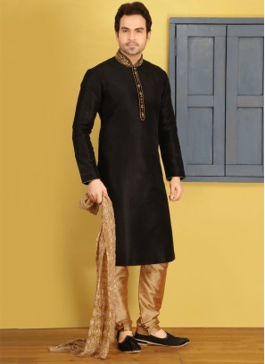 Black Kurta Pajama For Sangeet Function