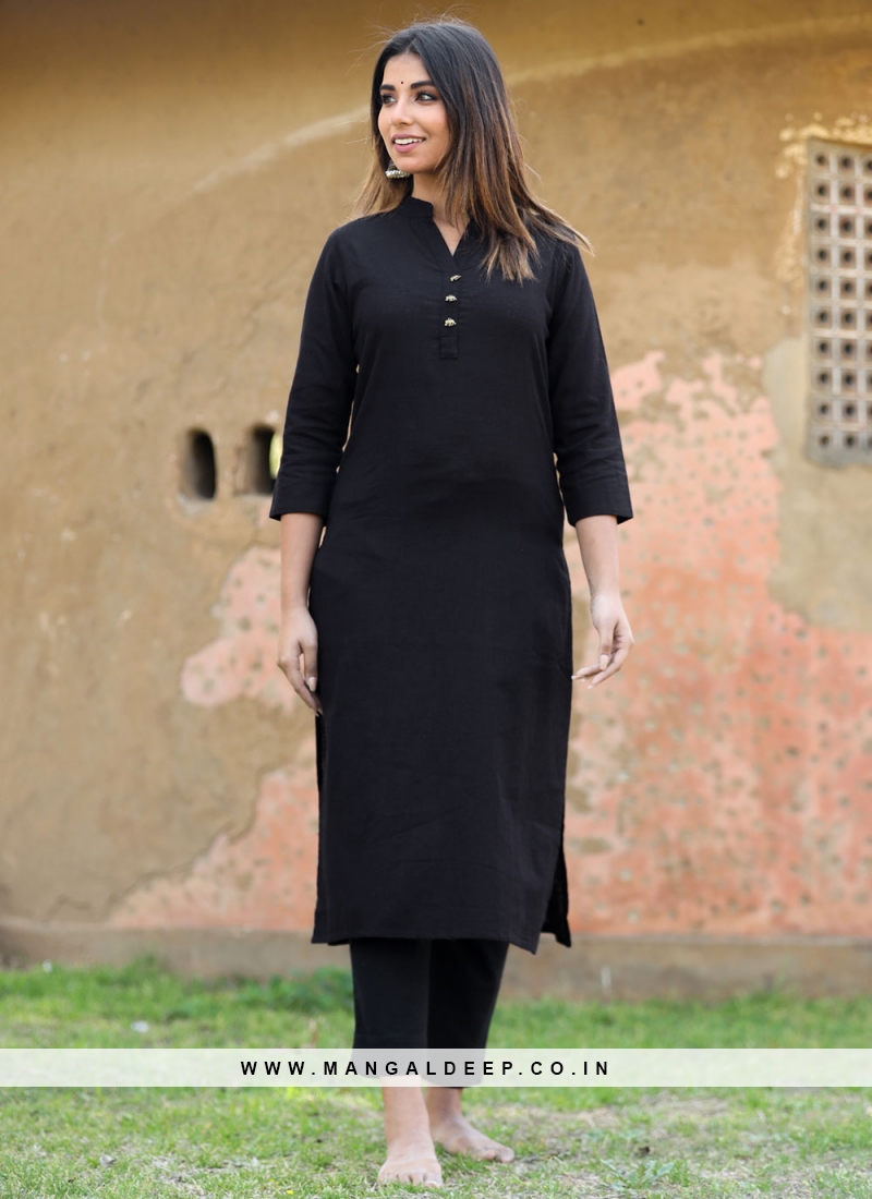 Polyester Black Plain Casual Kurti, Size : XS, M, XL, XXL at Rs 899 / Piece  in Surat