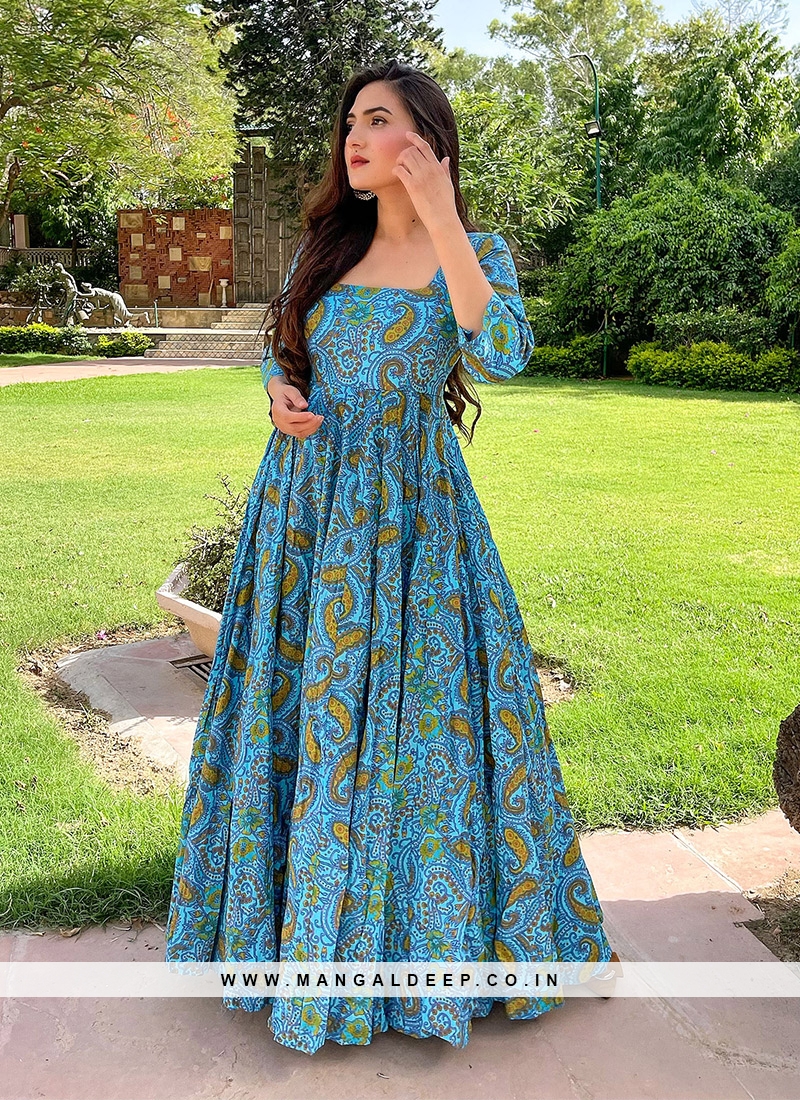 Party Wear Floral Print Gown Design For Women 2022