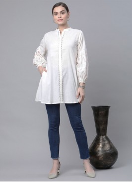 Breathtaking Off White Printed Cotton Casual Kurti