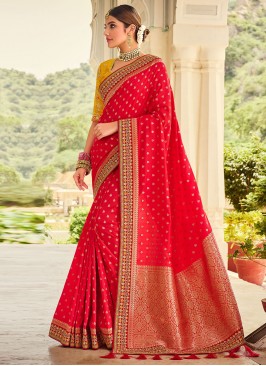 Captivating Weaving Pink Designer Saree