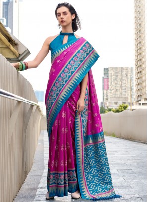 Catchy Silk Trendy Saree
