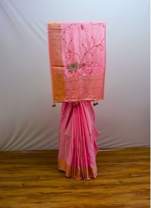 Lovely Pink Dola Silk Saree For Wedding
