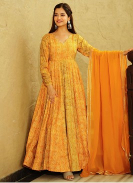 Chic Georgette Yellow Digital Print Gown 