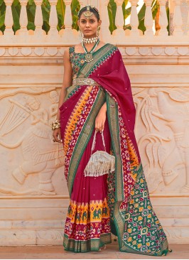 Chic Patola Print Magenta Silk Saree