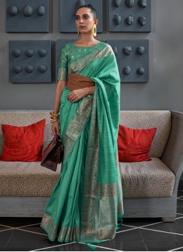 Classical Handloom silk Trendy Saree
