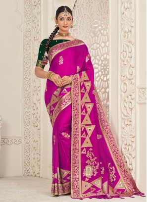 Congenial Magenta Weaving Trendy Saree