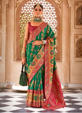 Conspicuous Banarasi Silk Ceremonial Classic Saree