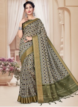 Dainty Digital Print Printed Saree