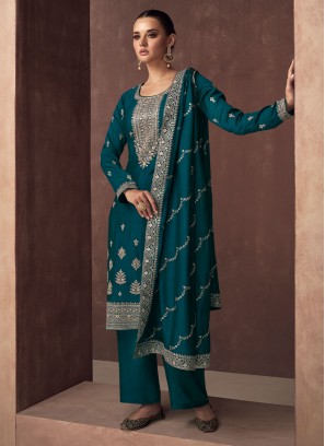 Dainty Trendy Salwar Kameez For Wedding