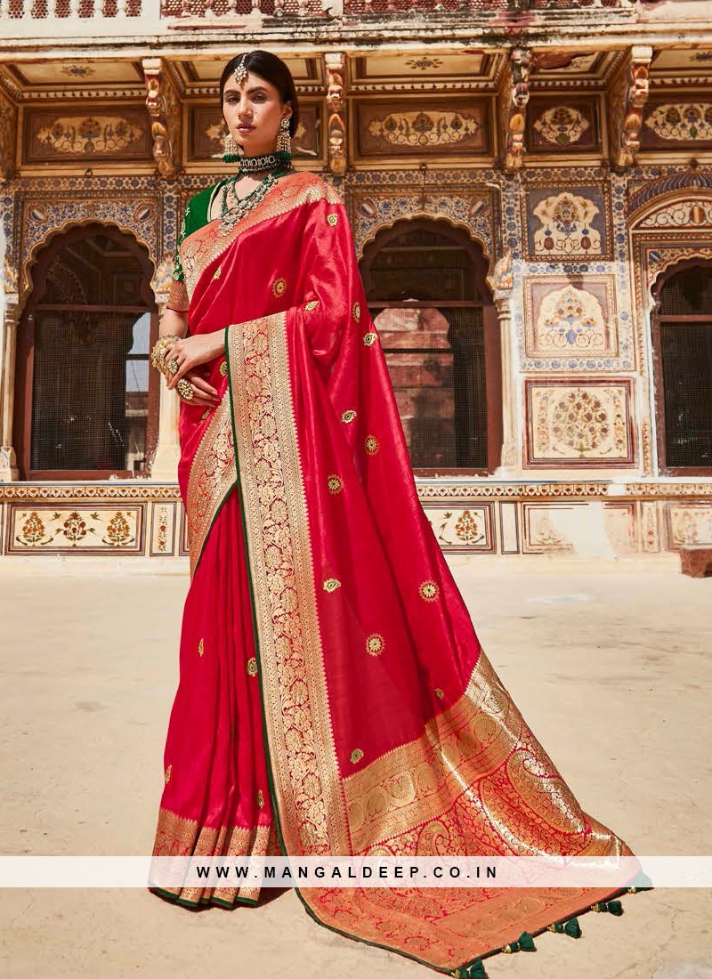 Dazzling Red Color Silk Saree