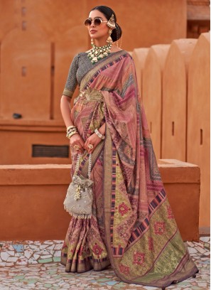 Delectable Silk Designer Saree