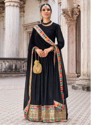 Delightsome Black Anarkali Salwar Kameez