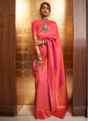 Delightsome Weaving Handloom silk Contemporary Saree