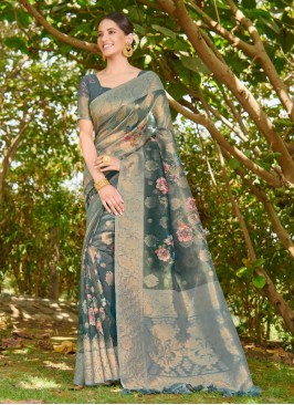 Deserving Grey Silk Traditional Saree