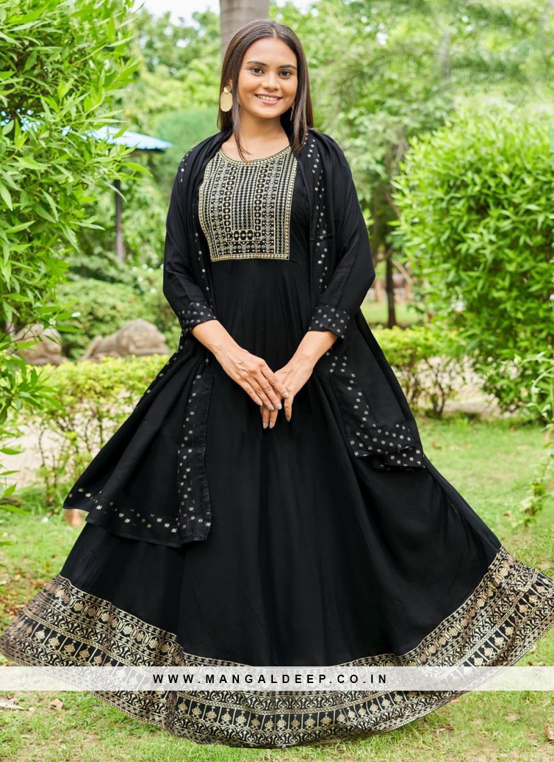 Black Golden Fully Heavy Designer Work Traditional/Festive Special Anarkali  Gown - Indian Heavy Anarkali Lehenga Gowns Sharara Sarees Pakistani Dresses  in USA/UK/Canada/UAE - IndiaBoulevard
