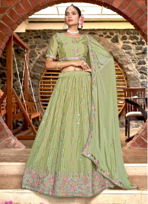 Designer Lehenga Choli Thread Chinon in Green