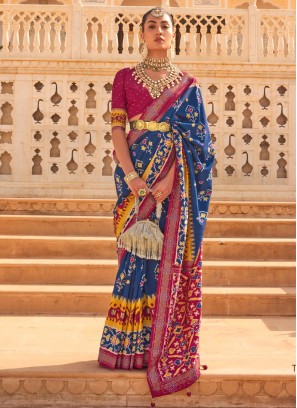Desirable Silk Contemporary Saree