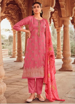 Distinguishable Embroidered Engagement Trendy Salwar Kameez