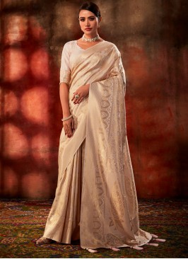 Distinguishable Kanjivaram Silk Woven Contemporary Saree