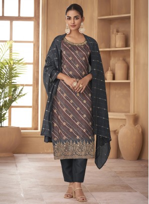 Divine Readymade Salwar Kameez For Mehndi