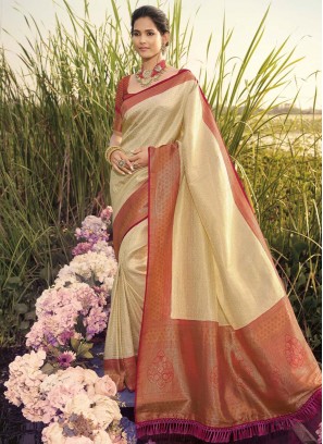 Enchanting Cream Kanjivaram Silk Classic Saree