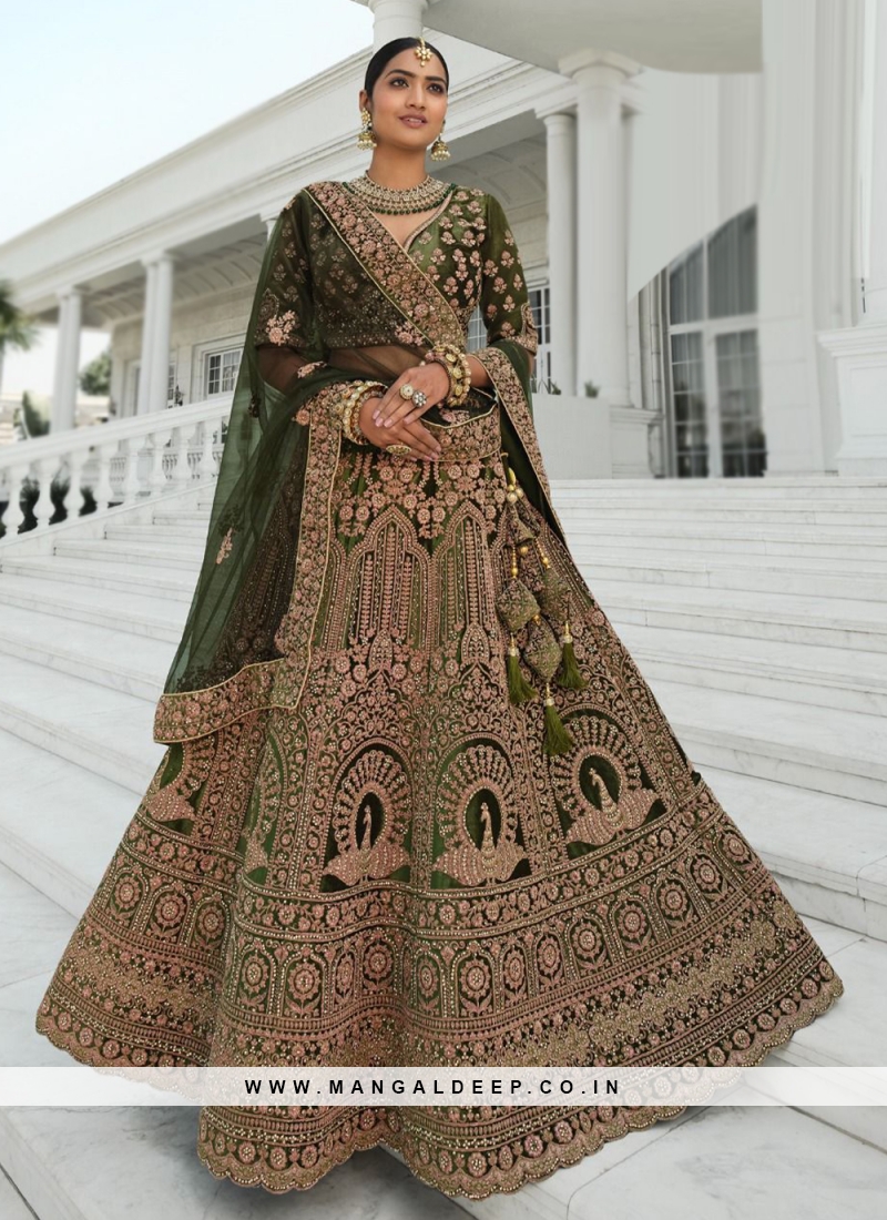 Green bridal hotsell lehenga choli