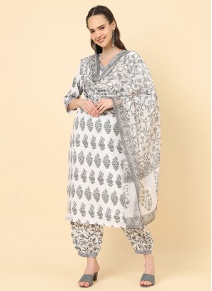 Engrossing Cotton Salwar Kameez