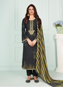 Enthralling Black Salwar Suit