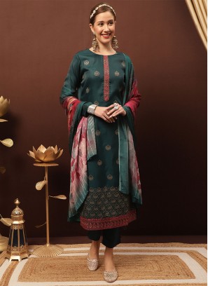 Enticing Silk Embroidered Salwar Kameez