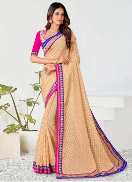 Entrancing Contemporary Saree For Party