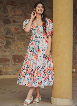 Entrancing Party Wear Kurti For Festival