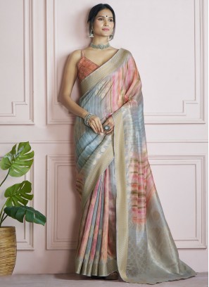 Especial Handloom silk Multi Colour Contemporary Saree