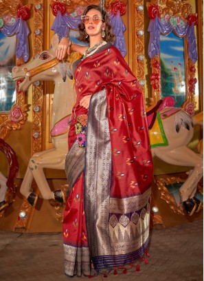 Especial Red Silk Saree