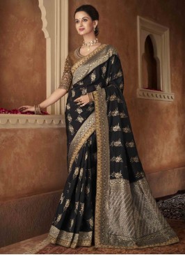 Ethnic Border Party Contemporary Style Saree