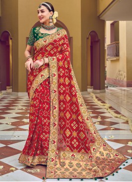 Ethnic Embroidered Contemporary Saree