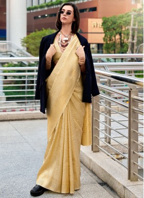 Excellent Silk Weaving Classic Saree
