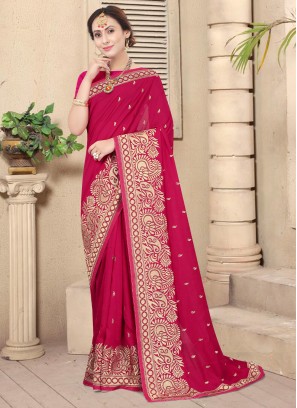 Exciting Vichitra Silk Zari Classic Saree