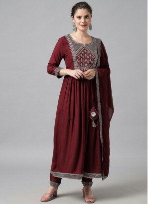 Exquisite Embroidered Trendy Salwar Suit